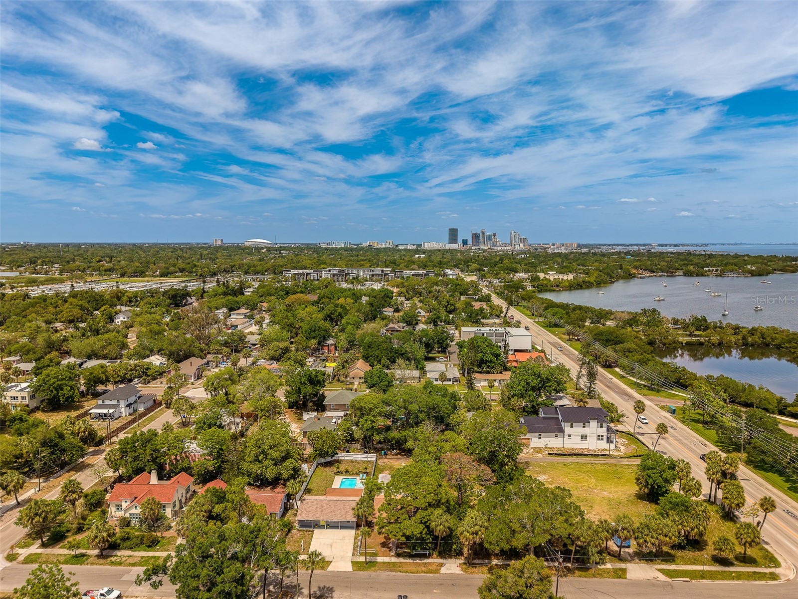 636 37th Avenue S Saint Petersburg FL 33705 TB8494865 image73