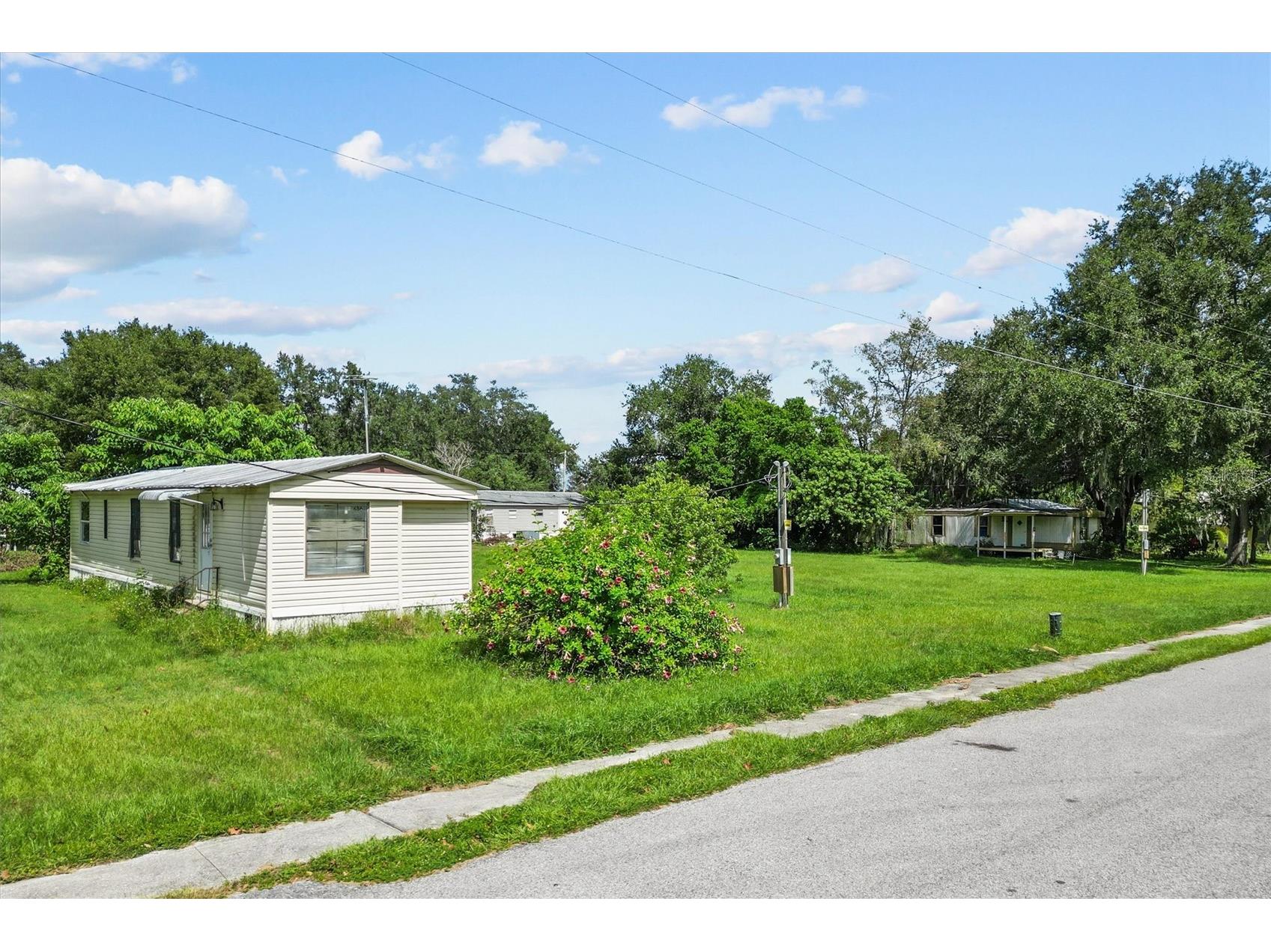 636 3rd Street Polk City FL 33868 TB8434199 image11