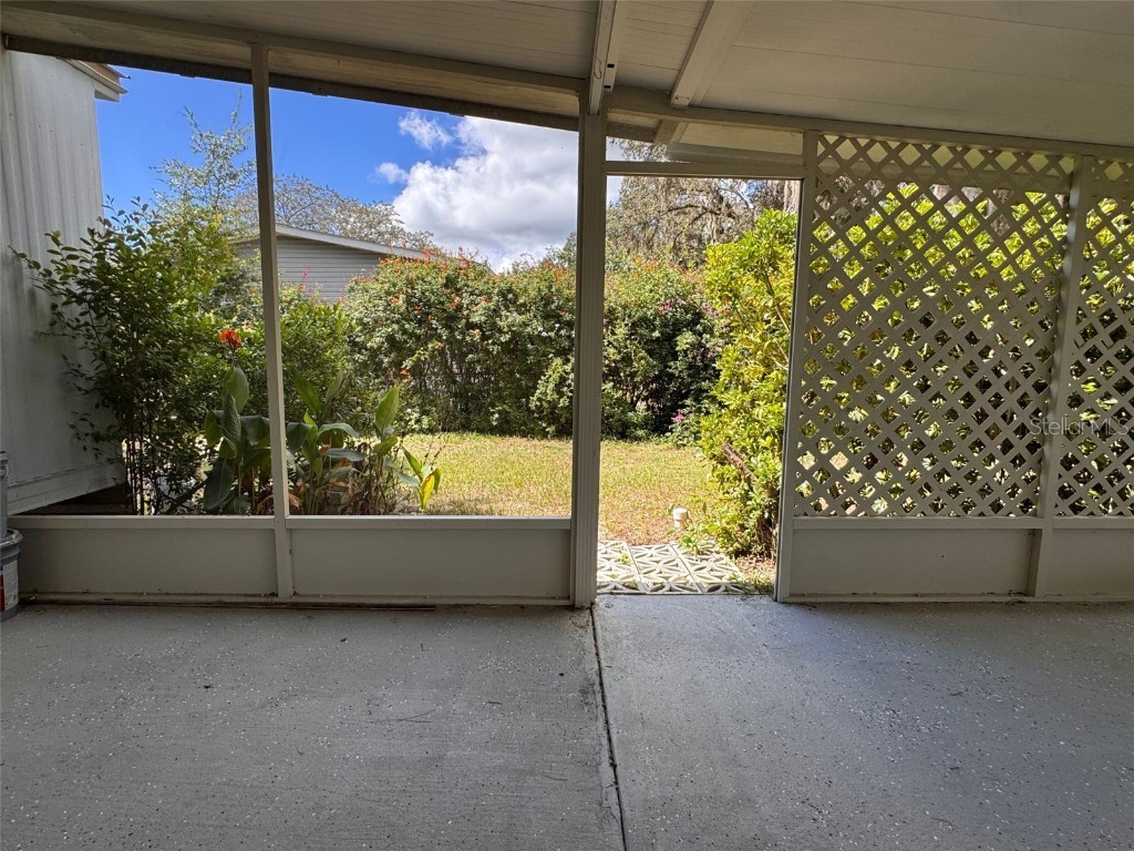 636 4th Street Polk City FL 33868 S5137098 image15