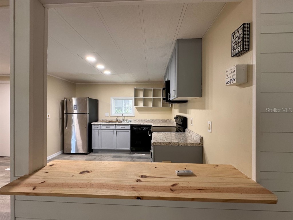 636 4th Street Polk City FL 33868 S5137098 image4