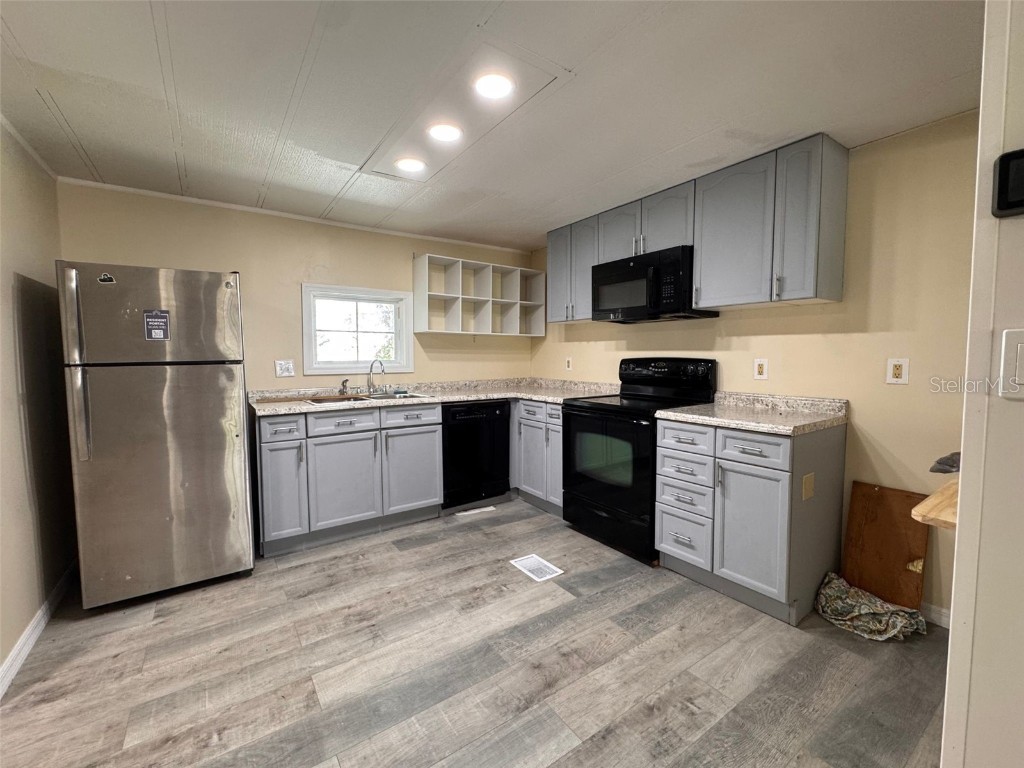 636 4th Street Polk City FL 33868 S5137098 image9