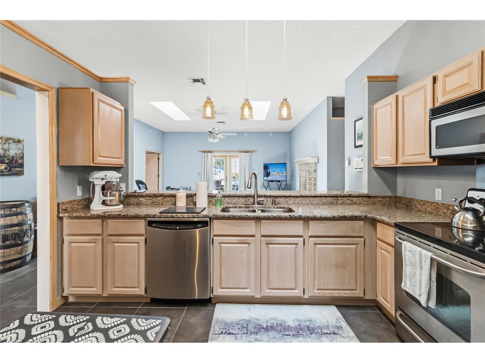 636 Adriane Park Circle Kissimmee FL 34744 S5150339 image12