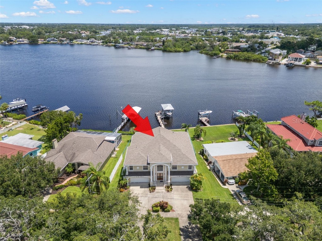 636 Bayshore Drive Tarpon Springs FL 34689 - KREAMER BAYOU TB8416926 image1