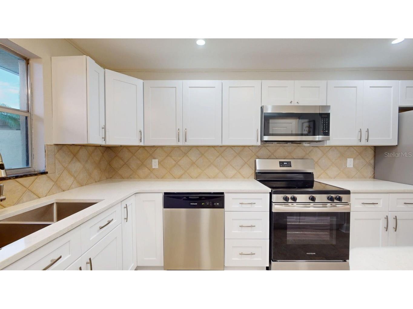 636 Boca Ciega Point Boulevard S Saint Petersburg FL 33708 TB8441176 image14