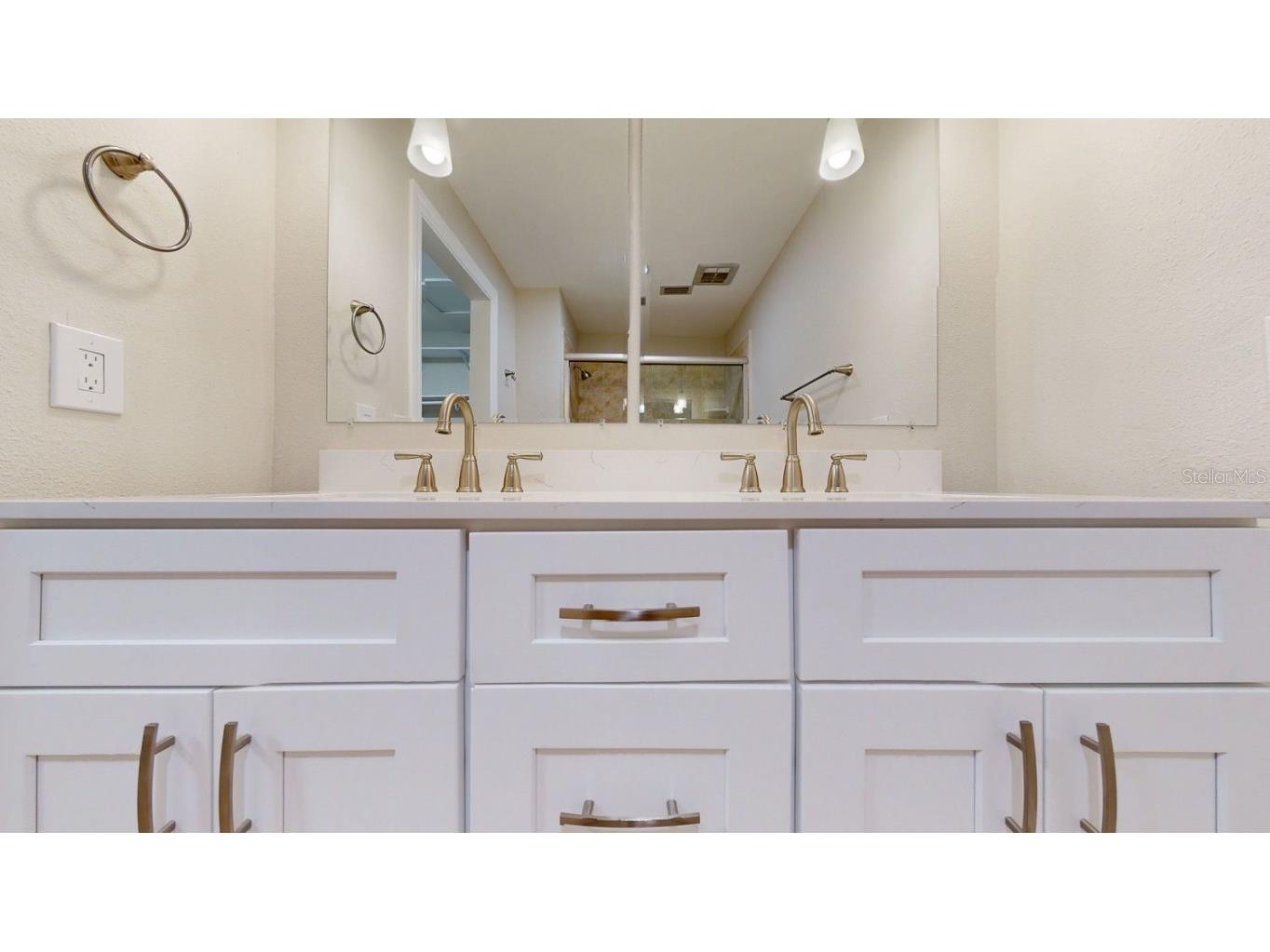 636 Boca Ciega Point Boulevard S Saint Petersburg FL 33708 TB8441176 image52