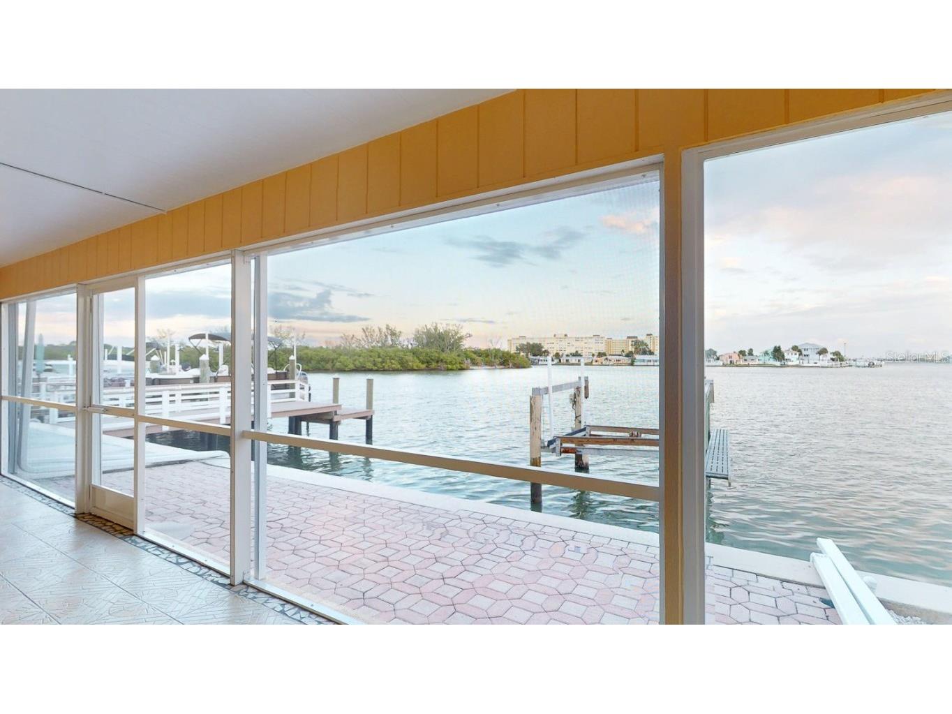 636 Boca Ciega Point Boulevard S Saint Petersburg FL 33708 TB8441176 image78