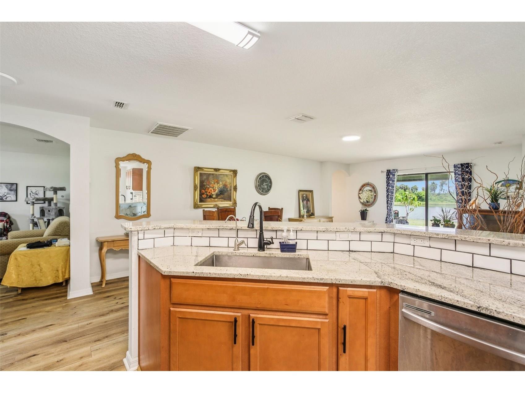 636 Chatham Walk Drive Ruskin FL 33570 TB8496377 image12