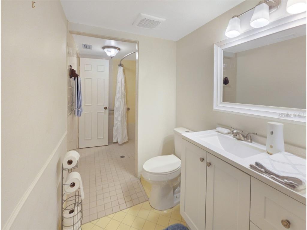 636 Midway Drive #A Ocala FL 34472 - JADE LAKE OM710508 image14