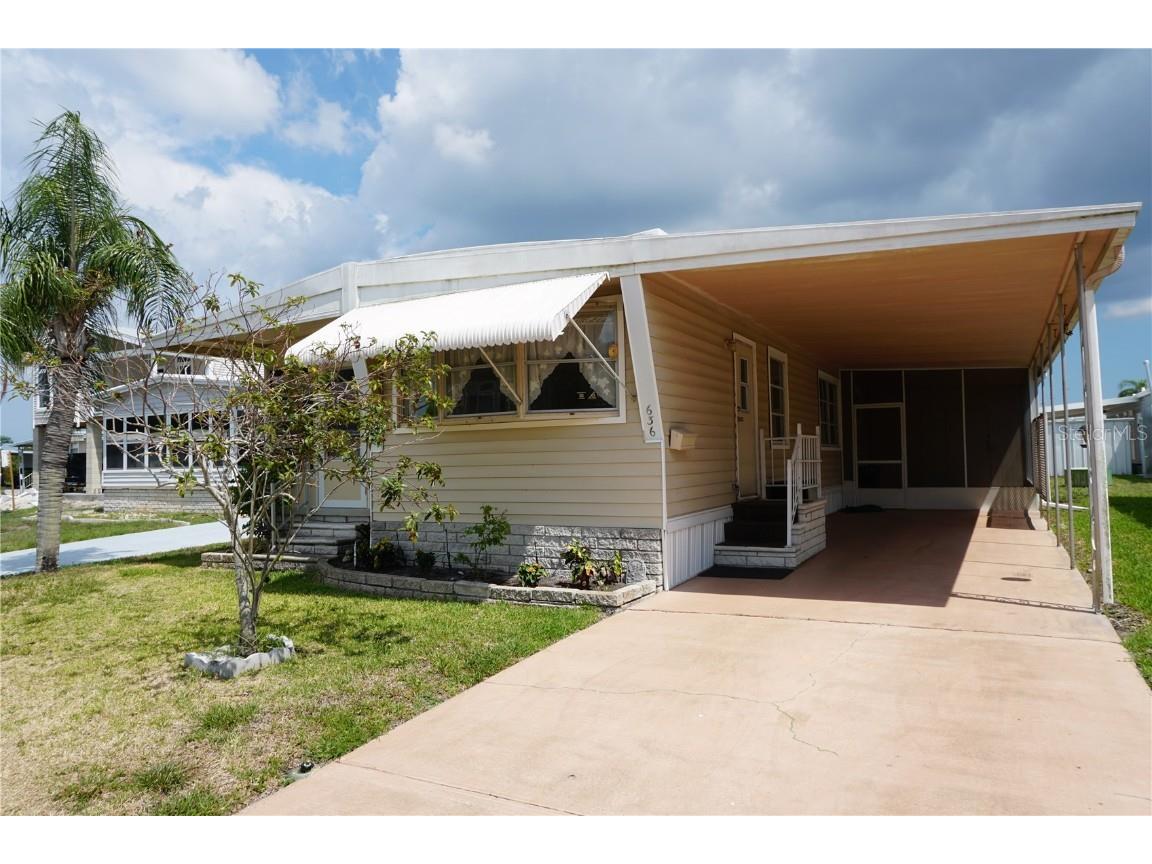 636 Mount Piney Avenue NE Saint Petersburg FL 33702 U8205979 image1