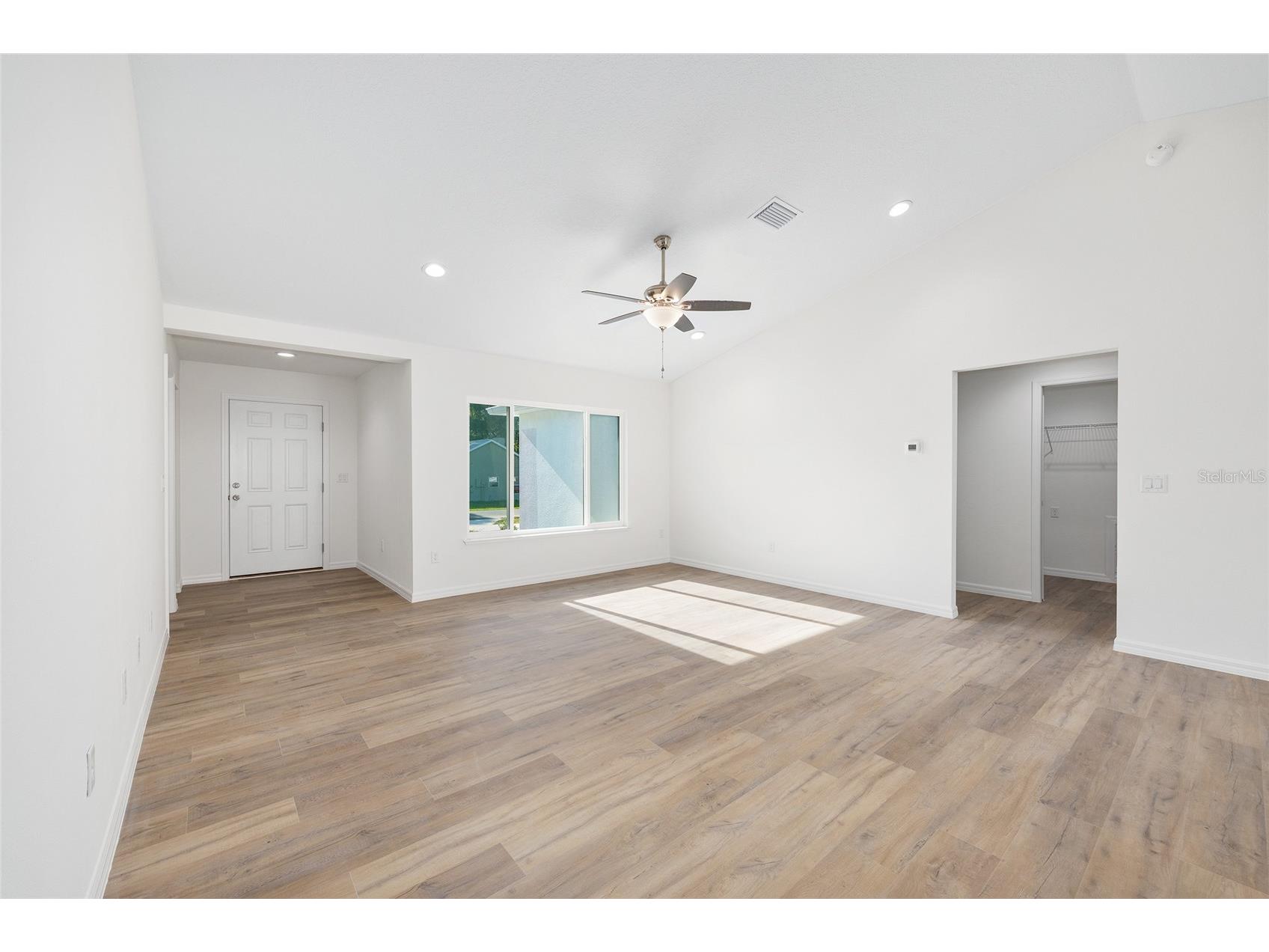 636 NE 130th Court Silver Springs FL 34488 - LAKE WALDENA O6332388 image14