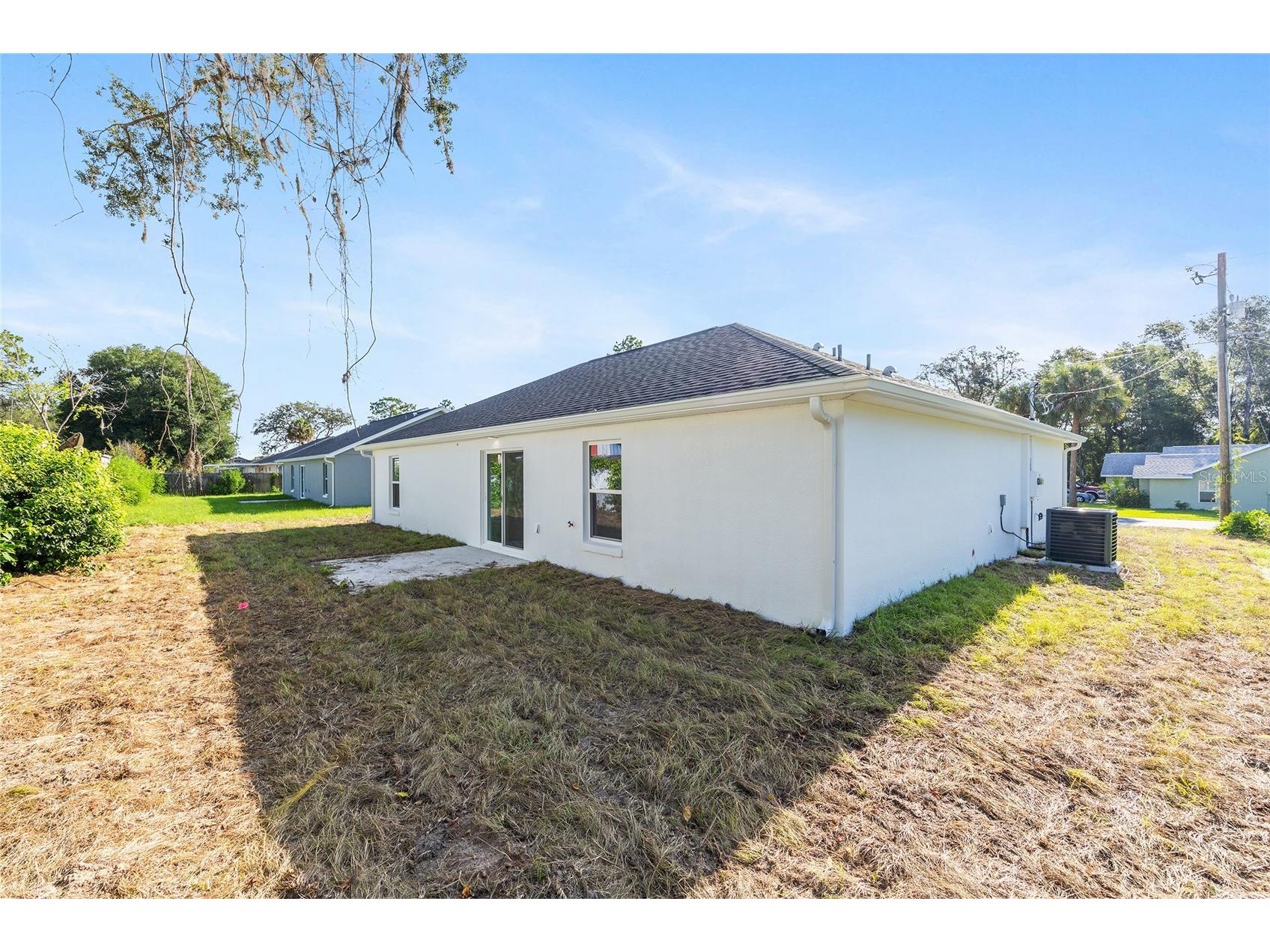 636 NE 130th Court Silver Springs FL 34488 - LAKE WALDENA O6332388 image8