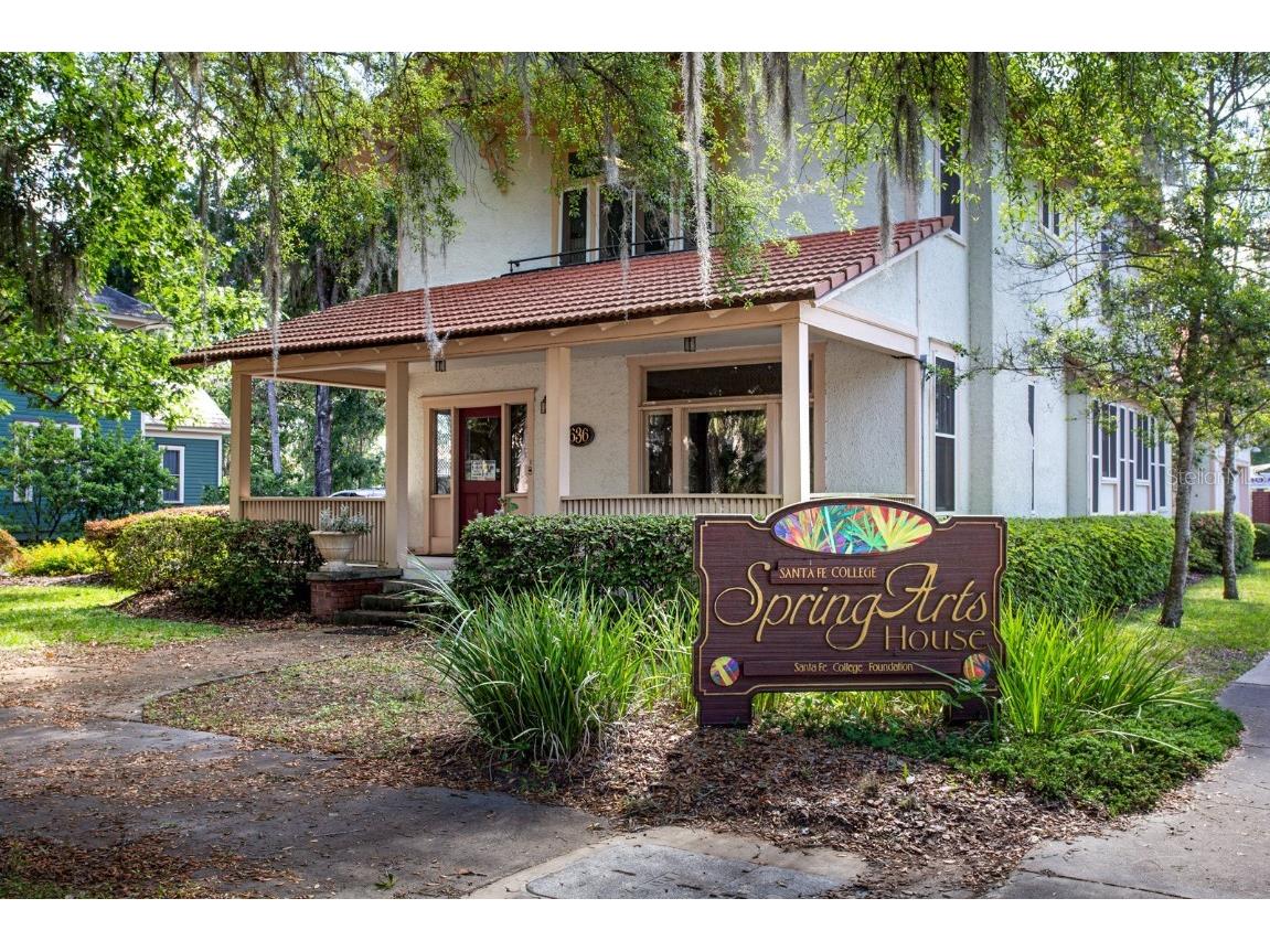 636 NE 1st Street Gainesville FL 32601 GC517262 image1