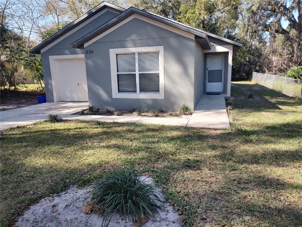 636 S Delaware Avenue Deland FL 32720 V4928584 image1