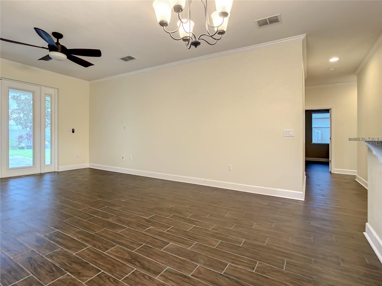 636 Spring Oak Circle Orlando FL 32828 O6413265 image8