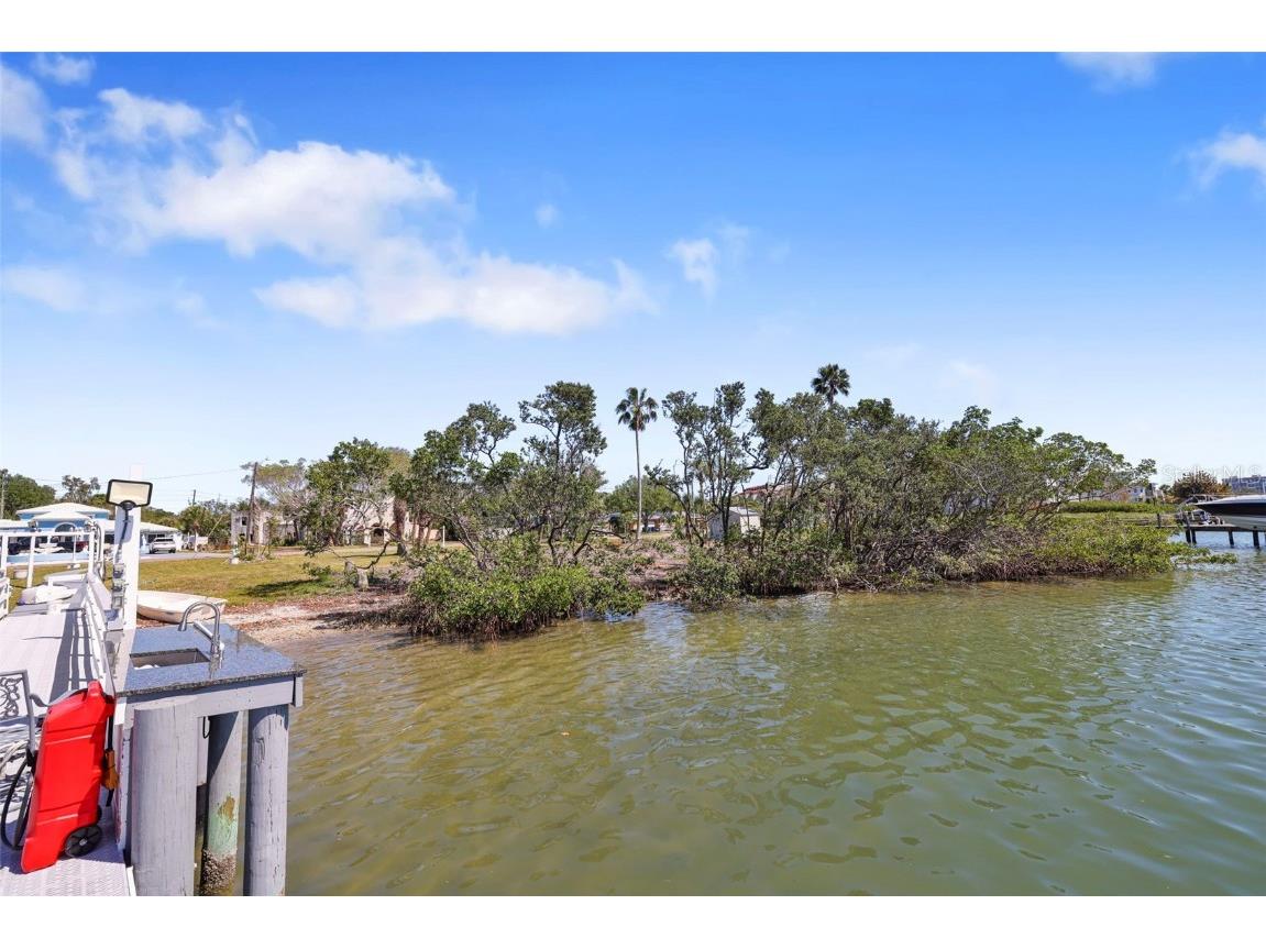 636 Sunset Drive S Saint Petersburg FL 33707 TB8372092 image15