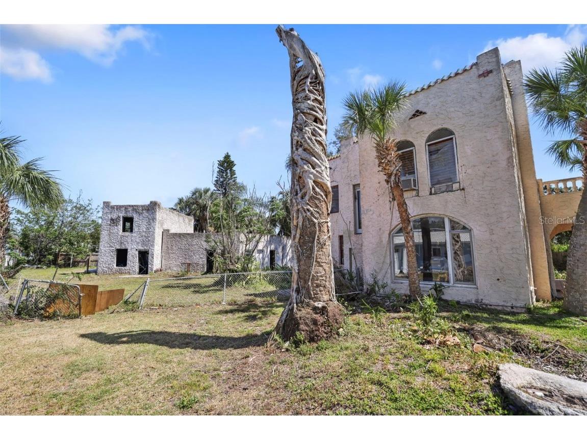 636 Sunset Drive S Saint Petersburg FL 33707 TB8372092 image20