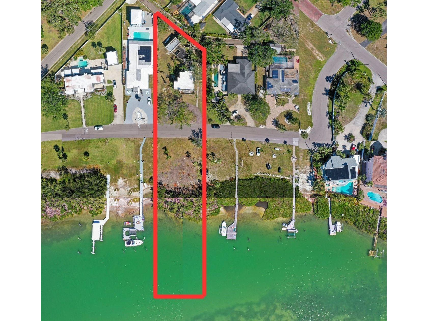 636 Sunset Drive S Saint Petersburg FL 33707 TB8463207 image2