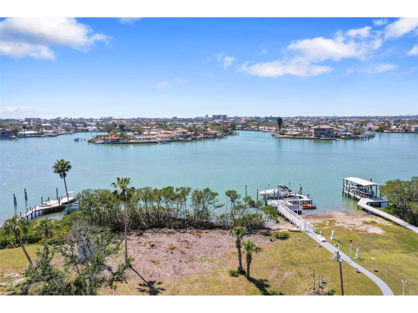 636 Sunset Drive S Saint Petersburg FL 33707 TB8463207 image3