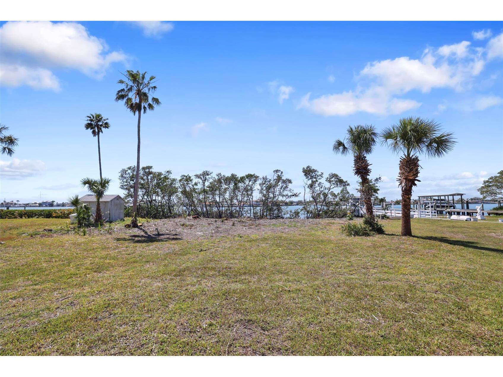 636 Sunset Drive S Saint Petersburg FL 33707 TB8463207 image7