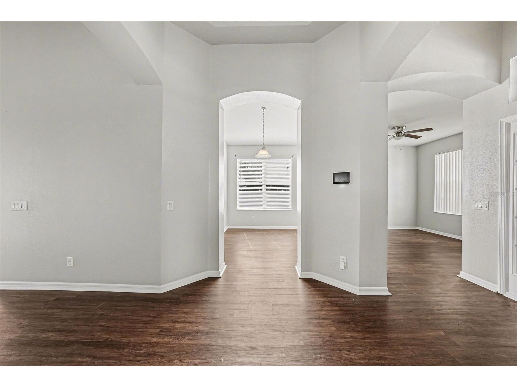 636 Tanana Fall Drive Ruskin FL 33570 TB8498403 image4