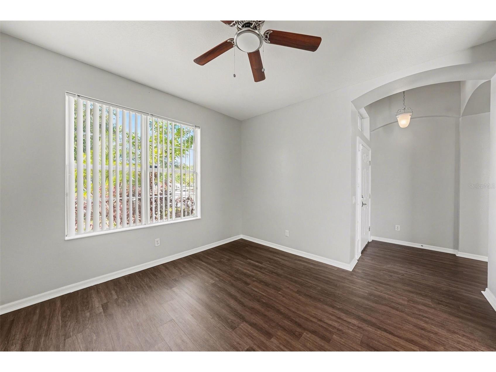 636 Tanana Fall Drive Ruskin FL 33570 TB8498403 image6