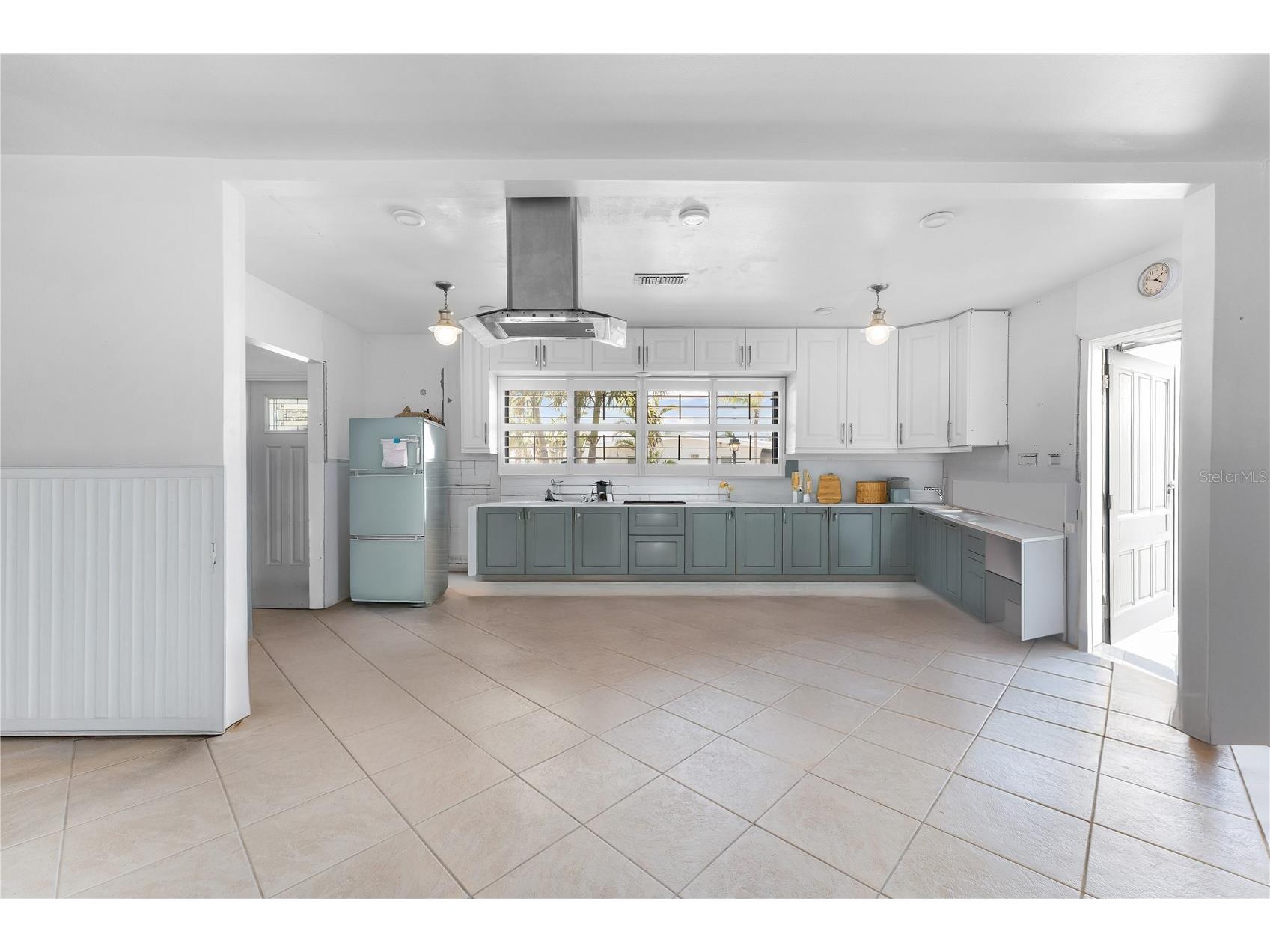 636 Tarawitt Drive Longboat Key FL 34228 TB8368182 image25