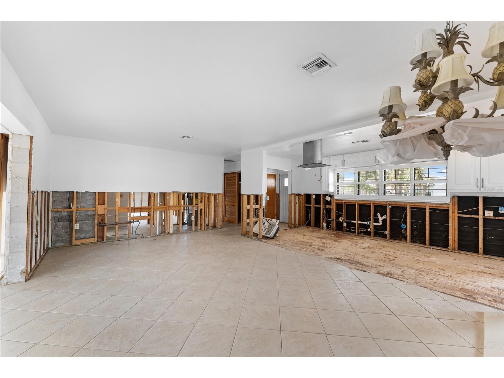 636 Tarawitt Drive Longboat Key FL 34228 TB8368182 image32