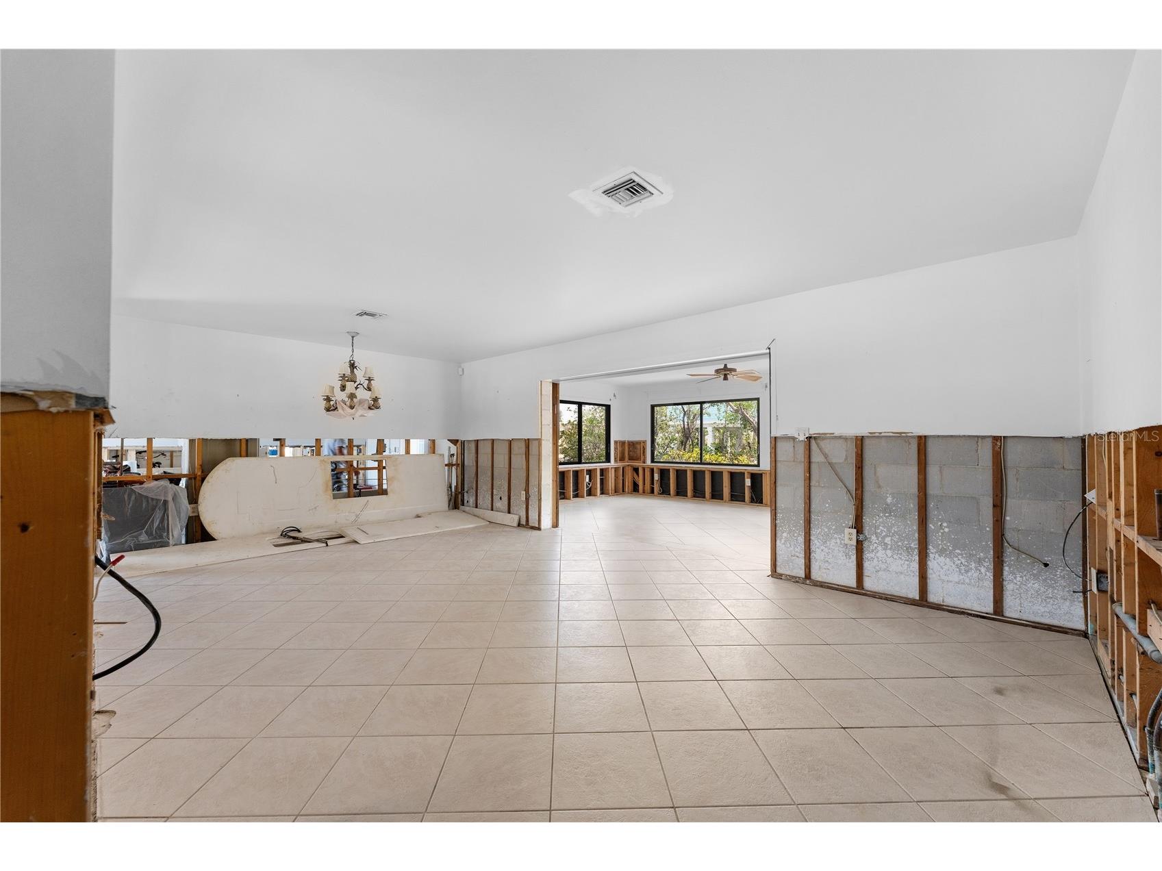 636 Tarawitt Drive Longboat Key FL 34228 TB8368182 image33