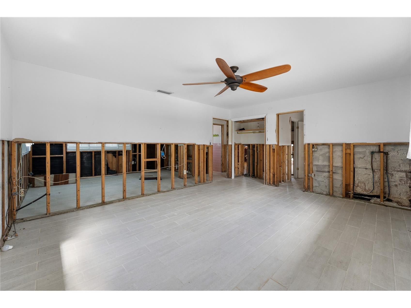 636 Tarawitt Drive Longboat Key FL 34228 TB8368182 image42