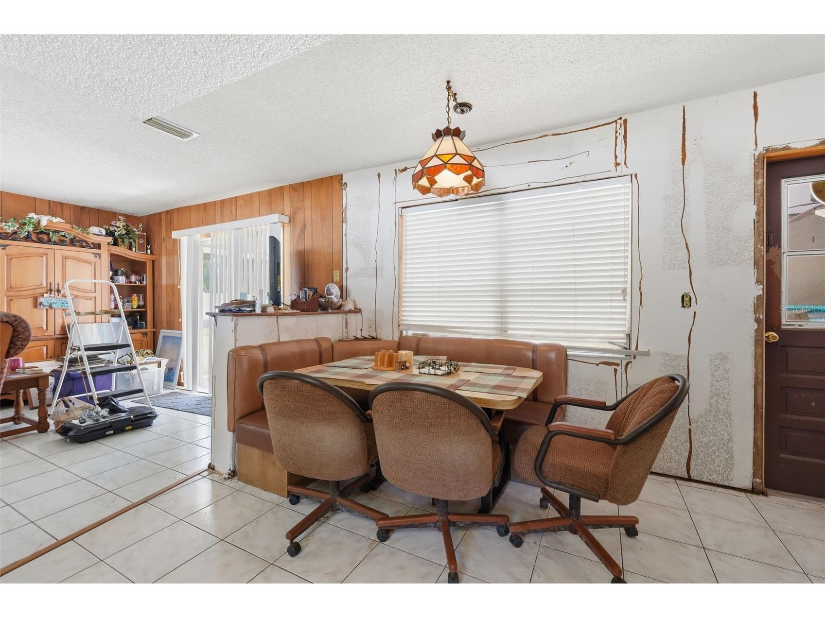 636 Tessier Court Tarpon Springs FL 34689 TB8497212 image10
