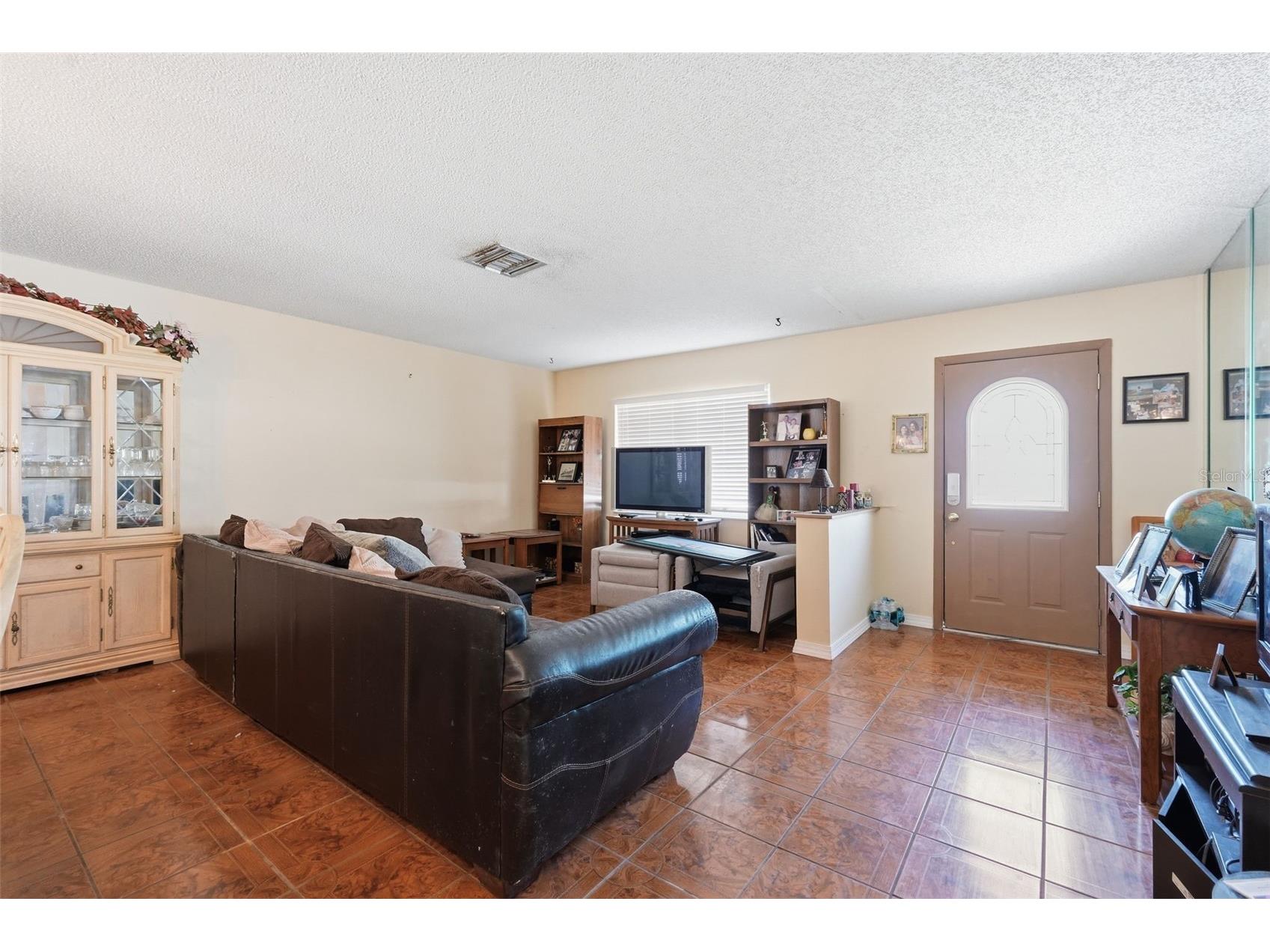 636 Tessier Court Tarpon Springs FL 34689 TB8497212 image3