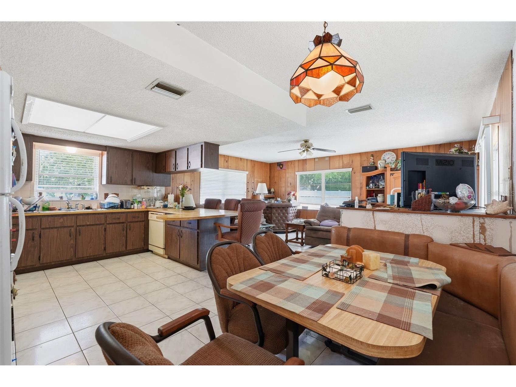 636 Tessier Court Tarpon Springs FL 34689 TB8497212 image9