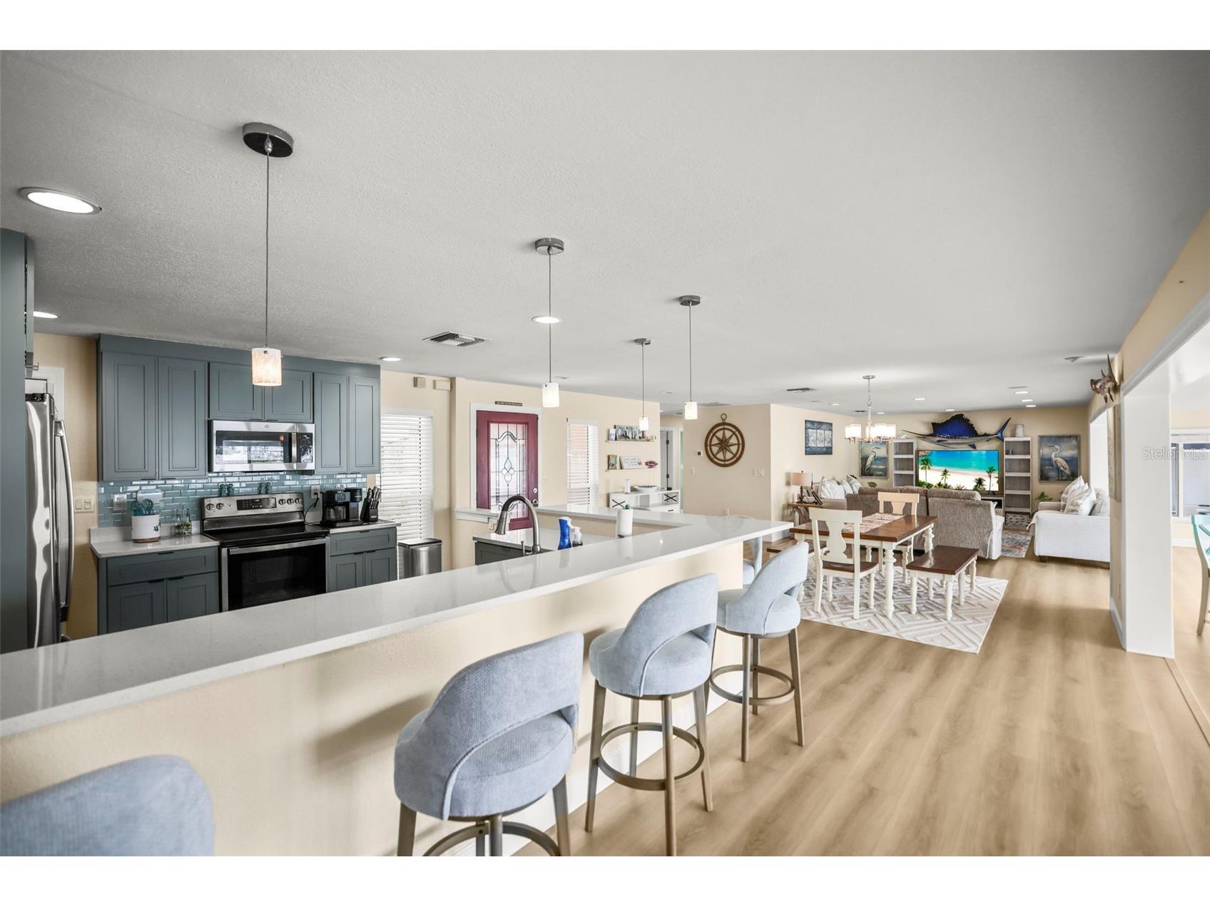 6360 2nd Palm Point Saint Petersburg FL 33706 TB8532094 image19