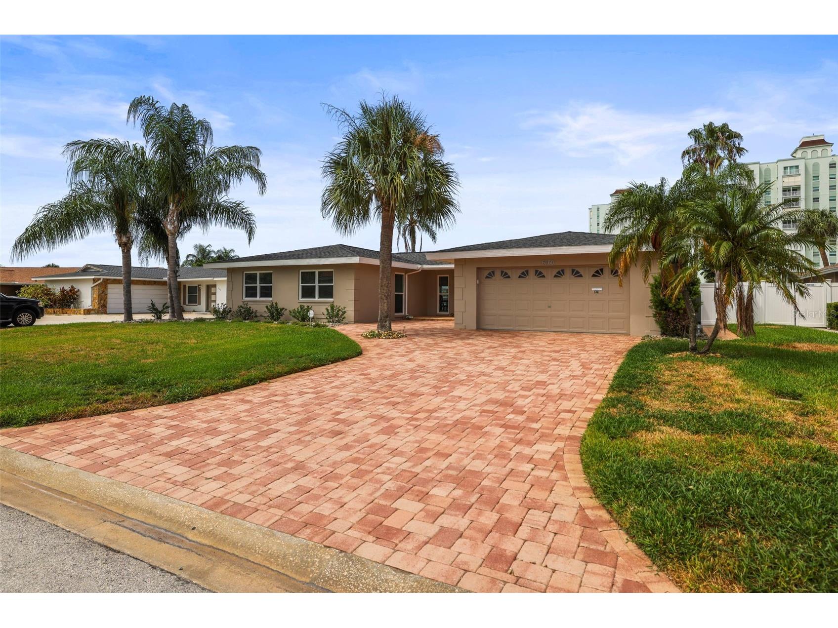 6360 2nd Palm Point Saint Petersburg FL 33706 TB8532094 image3
