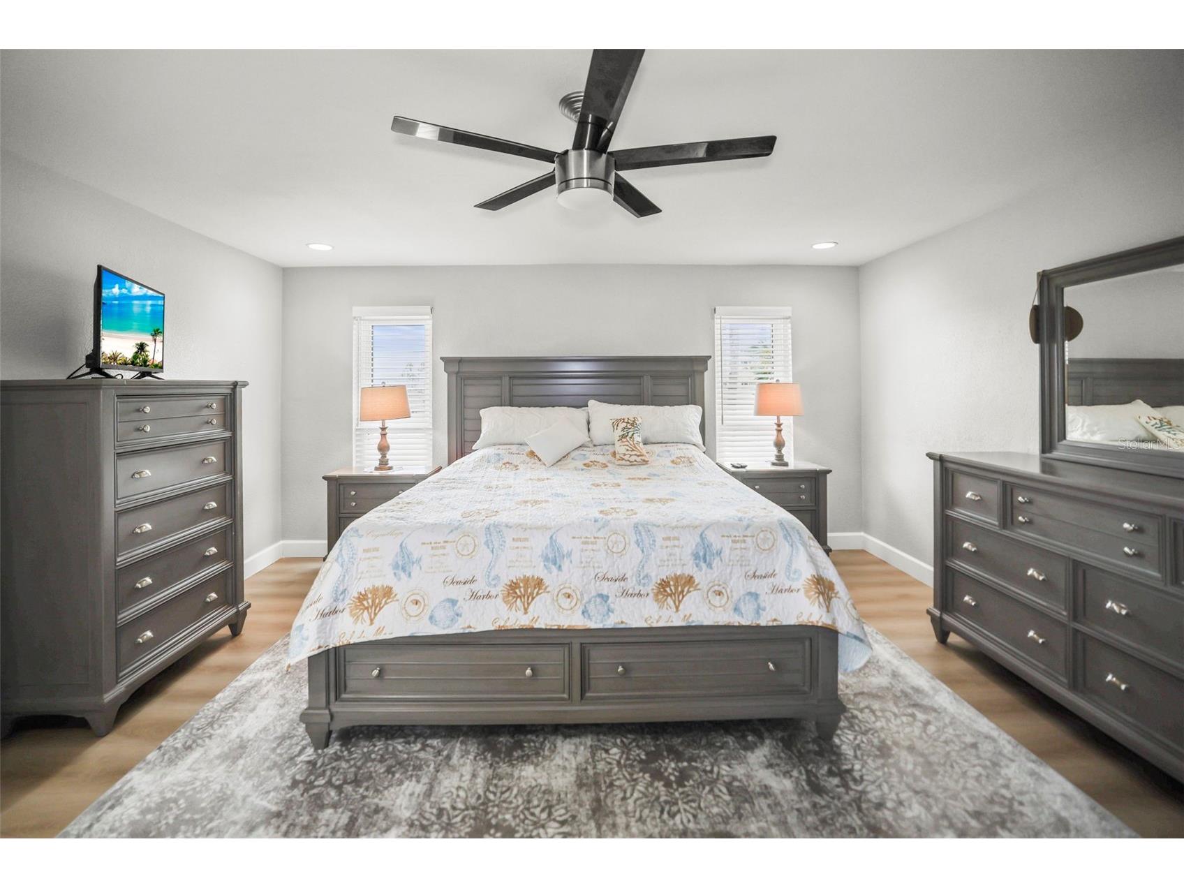 6360 2nd Palm Point Saint Petersburg FL 33706 TB8532094 image30