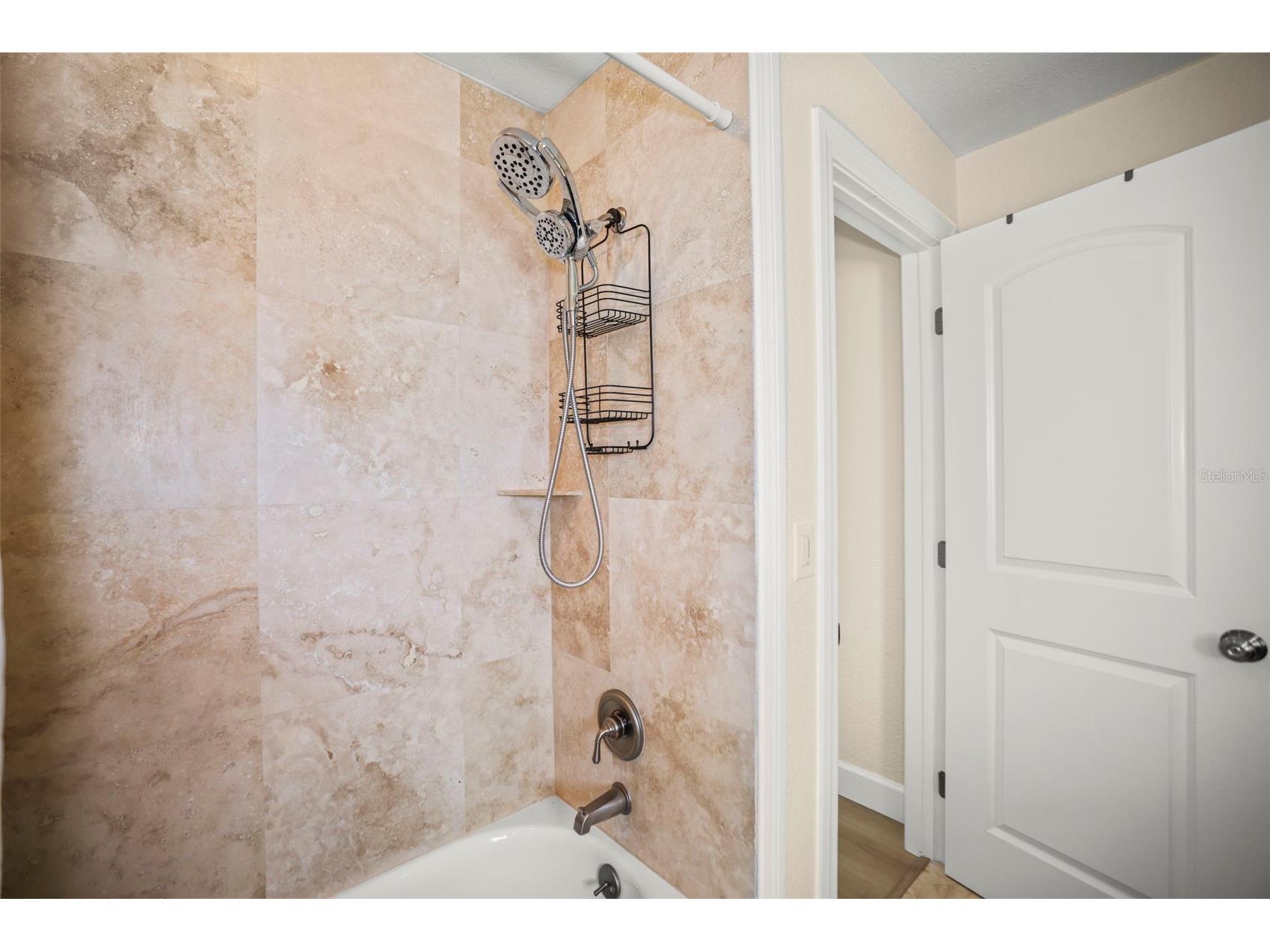 6360 2nd Palm Point Saint Petersburg FL 33706 TB8532094 image35