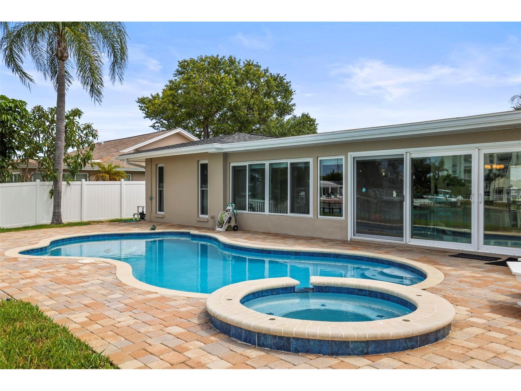 6360 2nd Palm Point Saint Petersburg FL 33706 TB8532094 image45