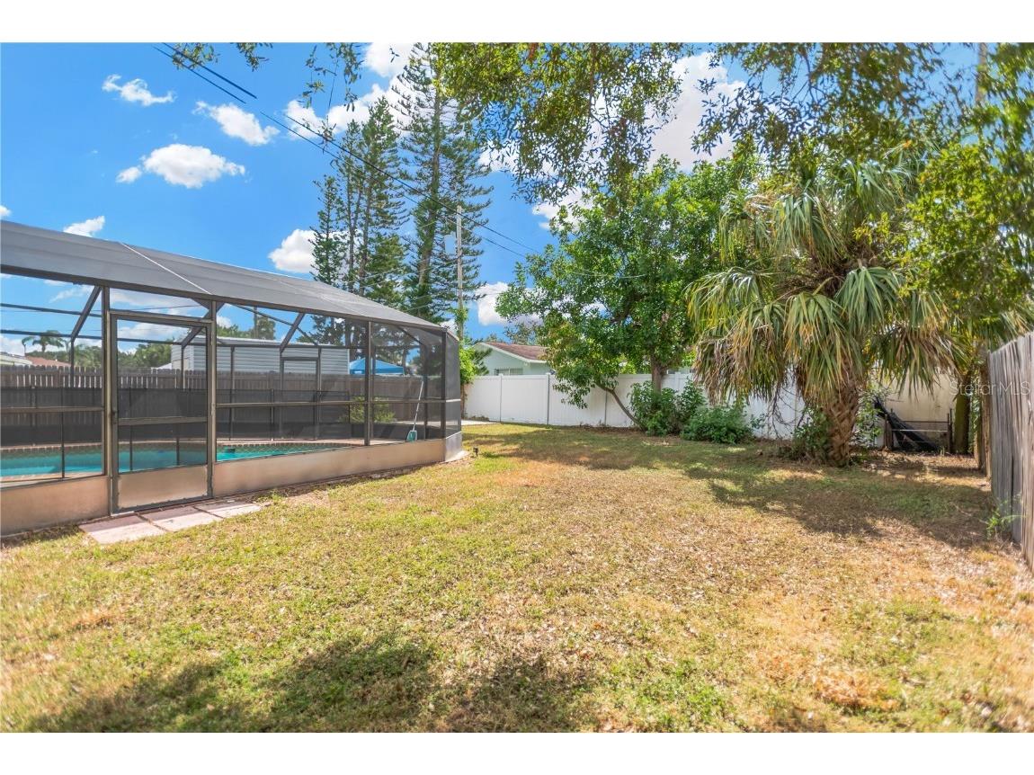 6360 34th Avenue N Saint Petersburg FL 33710 TB8427006 image27