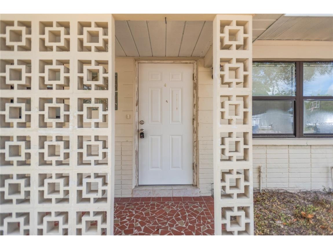 6360 34th Avenue N Saint Petersburg FL 33710 TB8427006 image4