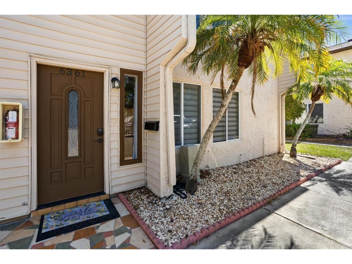 6361 23rd Street N Saint Petersburg FL 33702 TB8363956 image1
