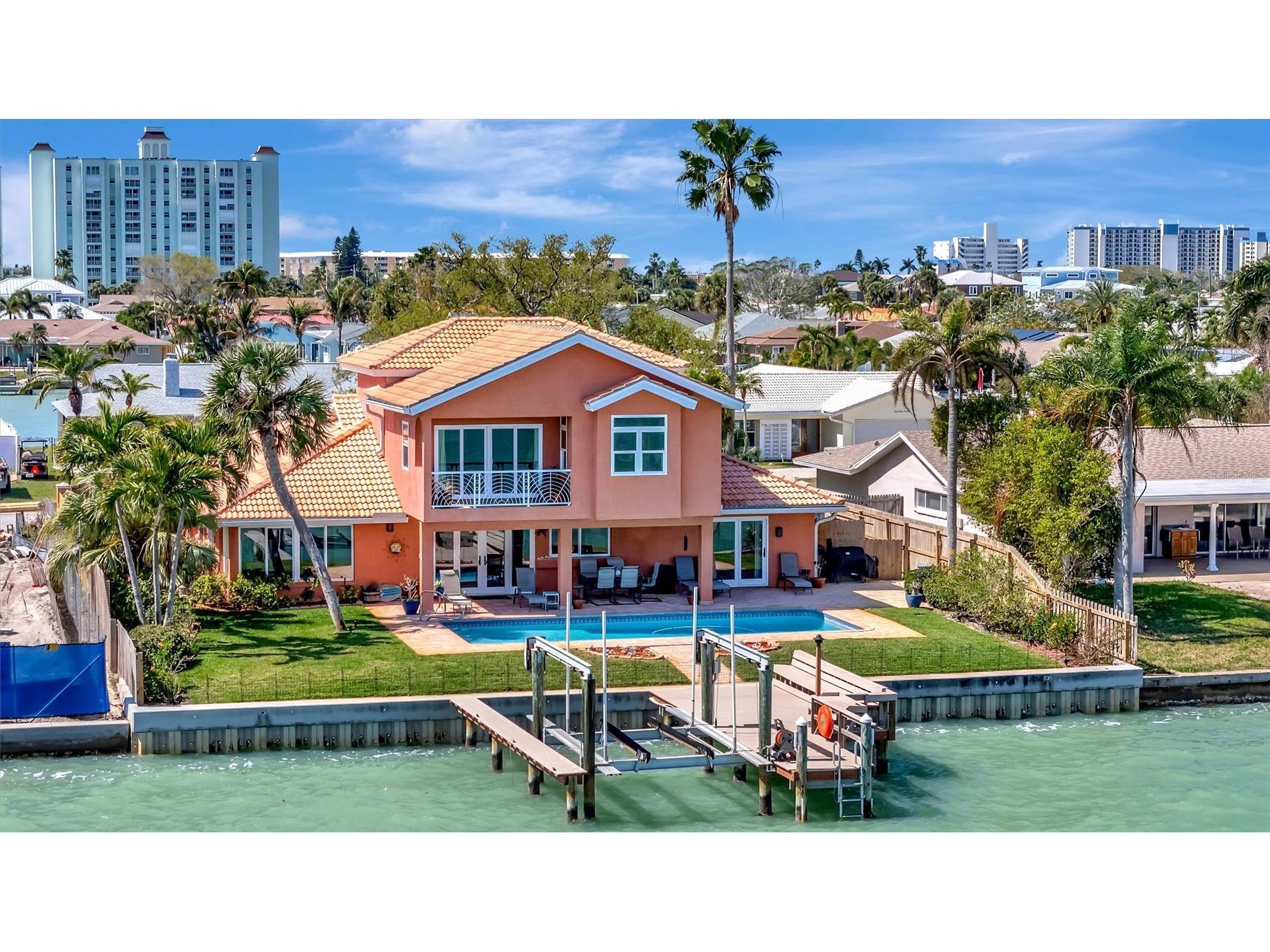6361 4th Palm Point Saint Pete Beach FL 33706 - BOCA CIEGA BAY TB8484217 image1