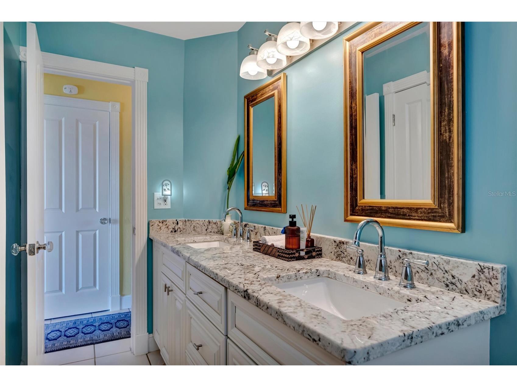 6361 4th Palm Point Saint Pete Beach FL 33706 - BOCA CIEGA BAY TB8484217 image87