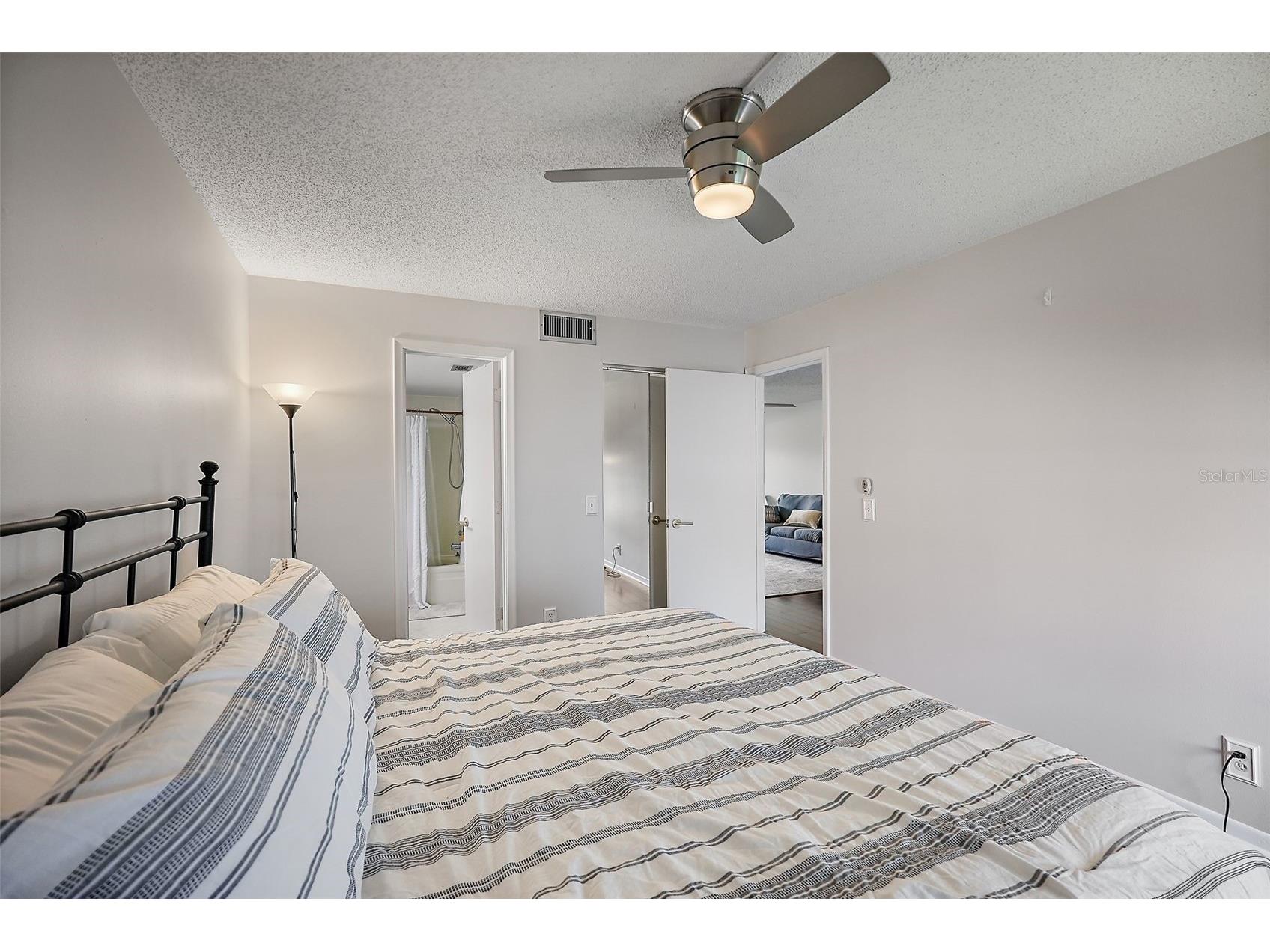 6361 Bahia Del Mar Boulevard #205 Saint Petersburg FL 33715 - BOCA CIEGA BAY TB8461033 image14