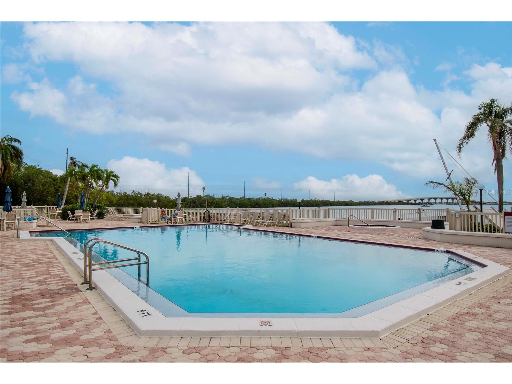 6361 Bahia Del Mar Boulevard #605 Saint Petersburg FL 33715 TB8324389 image24