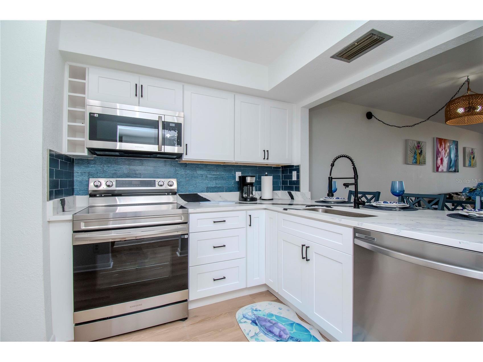 6361 Bahia Del Mar Boulevard #605 Saint Petersburg FL 33715 TB8324389 image3