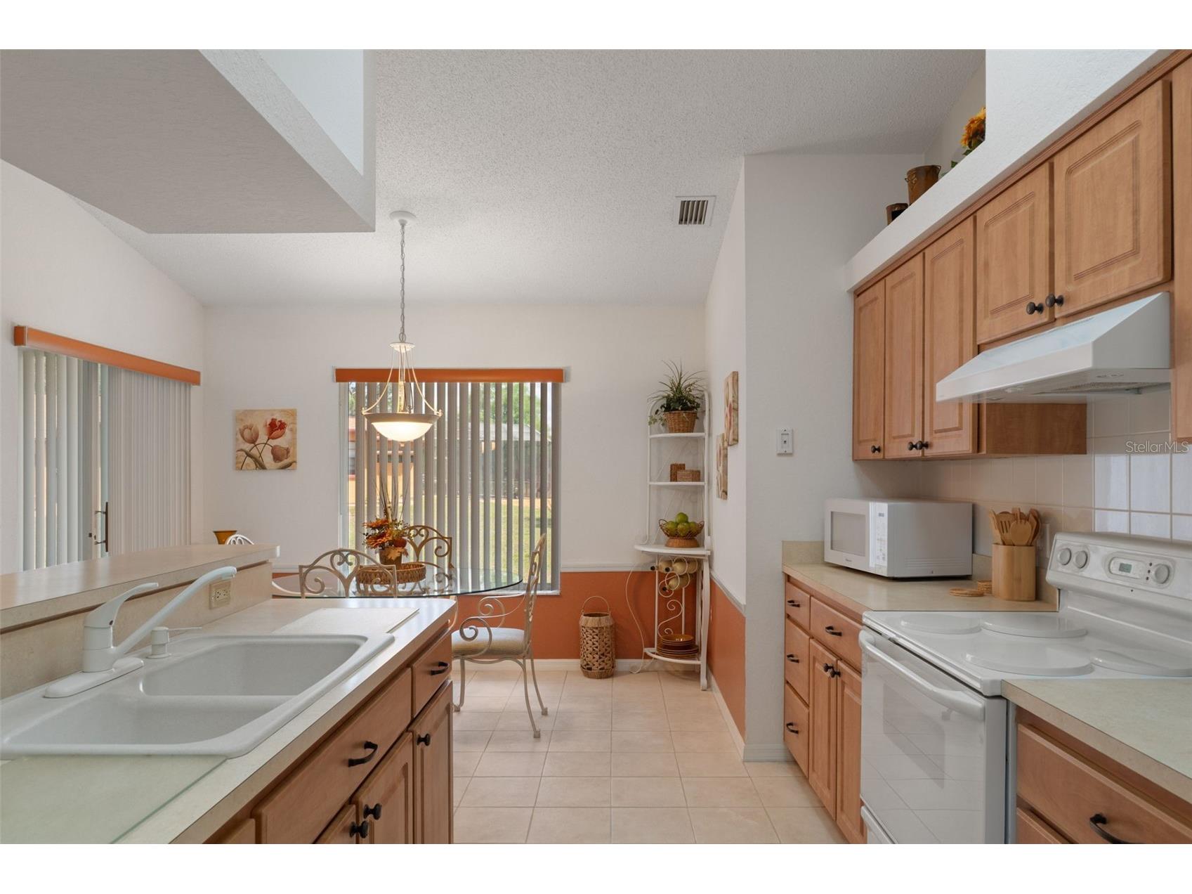 6361 Indian Rock Court Spring Hill FL 34606 - Hunters Lake W7885039 image12