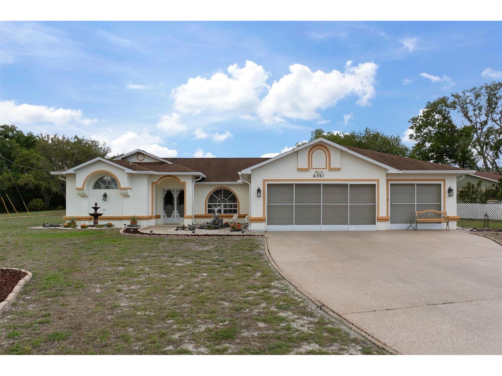 6361 Indian Rock Court Spring Hill FL 34606 - Hunters Lake W7885039 image2