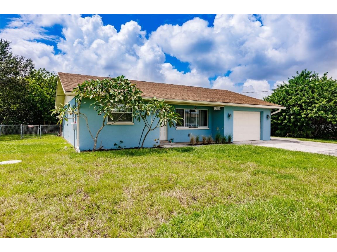 6361 Sunnybrook Boulevard Englewood FL 34224 C7448426 image1
