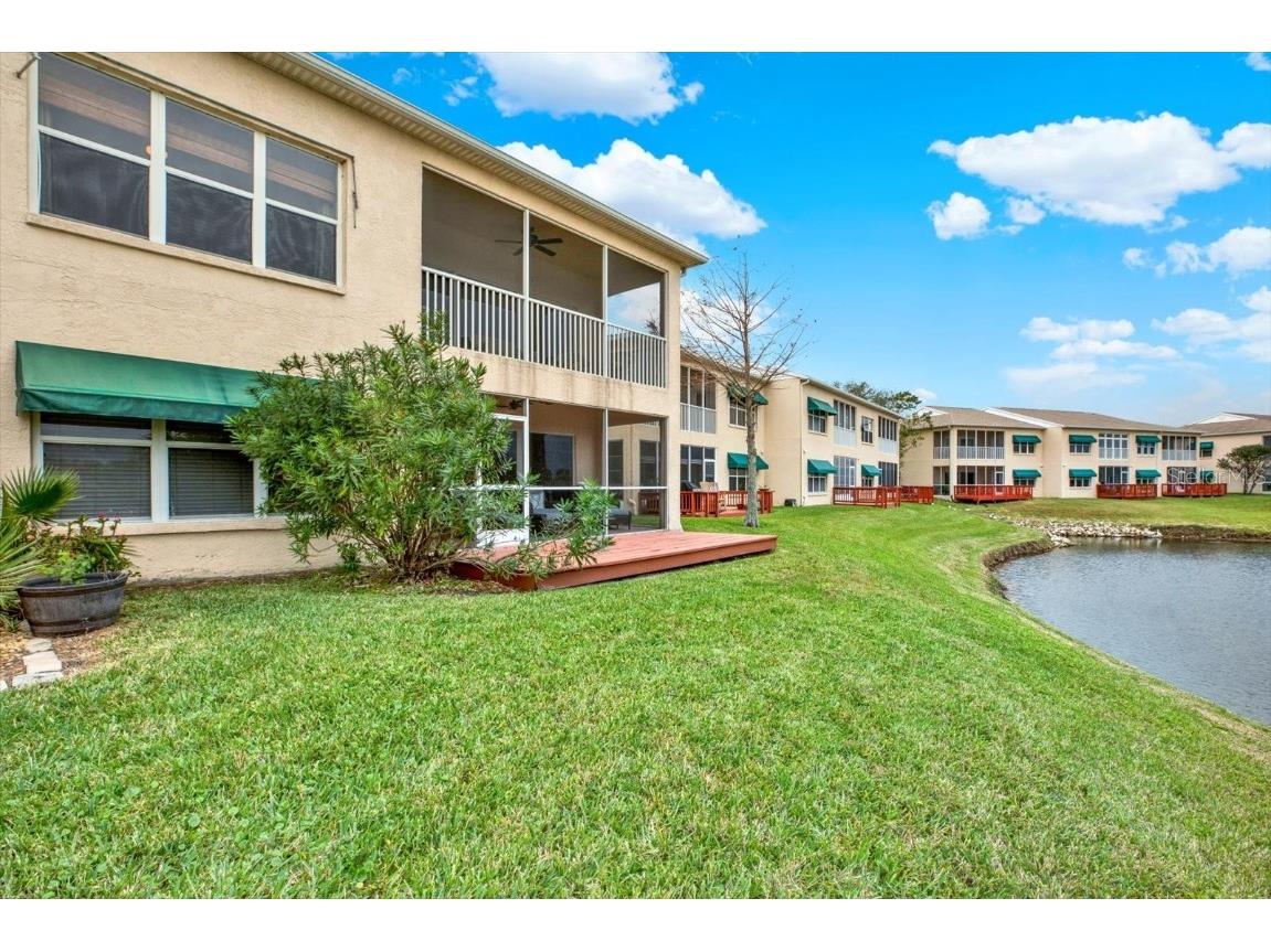 6363 99th Way N #12A Seminole FL 33708 TB8338196 image18