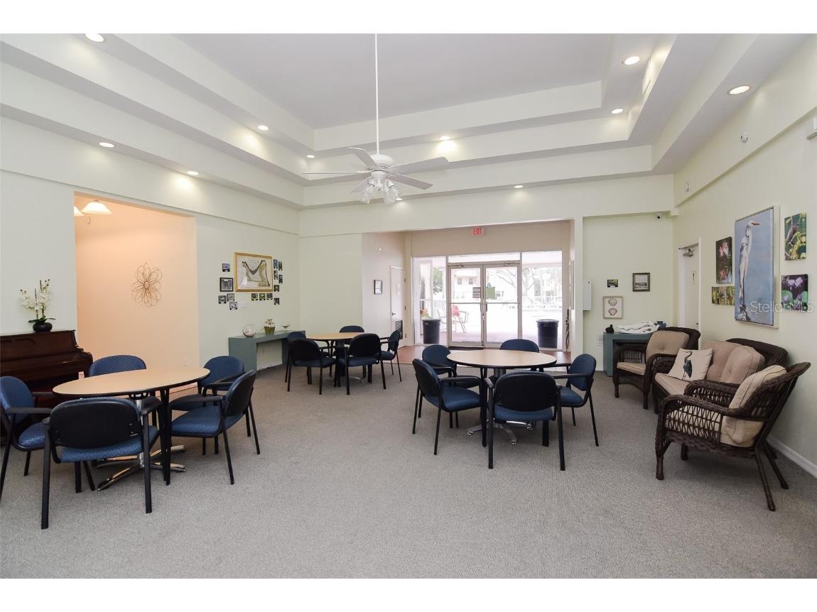 6363 99th Way N #12A Seminole FL 33708 TB8338196 image23